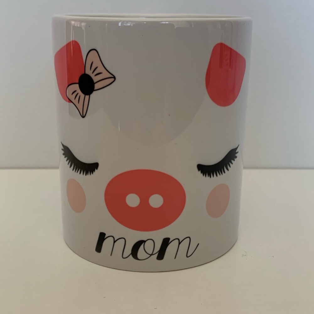 Mug Mom With Bow Tie , Piggy Face, TatoAndMom